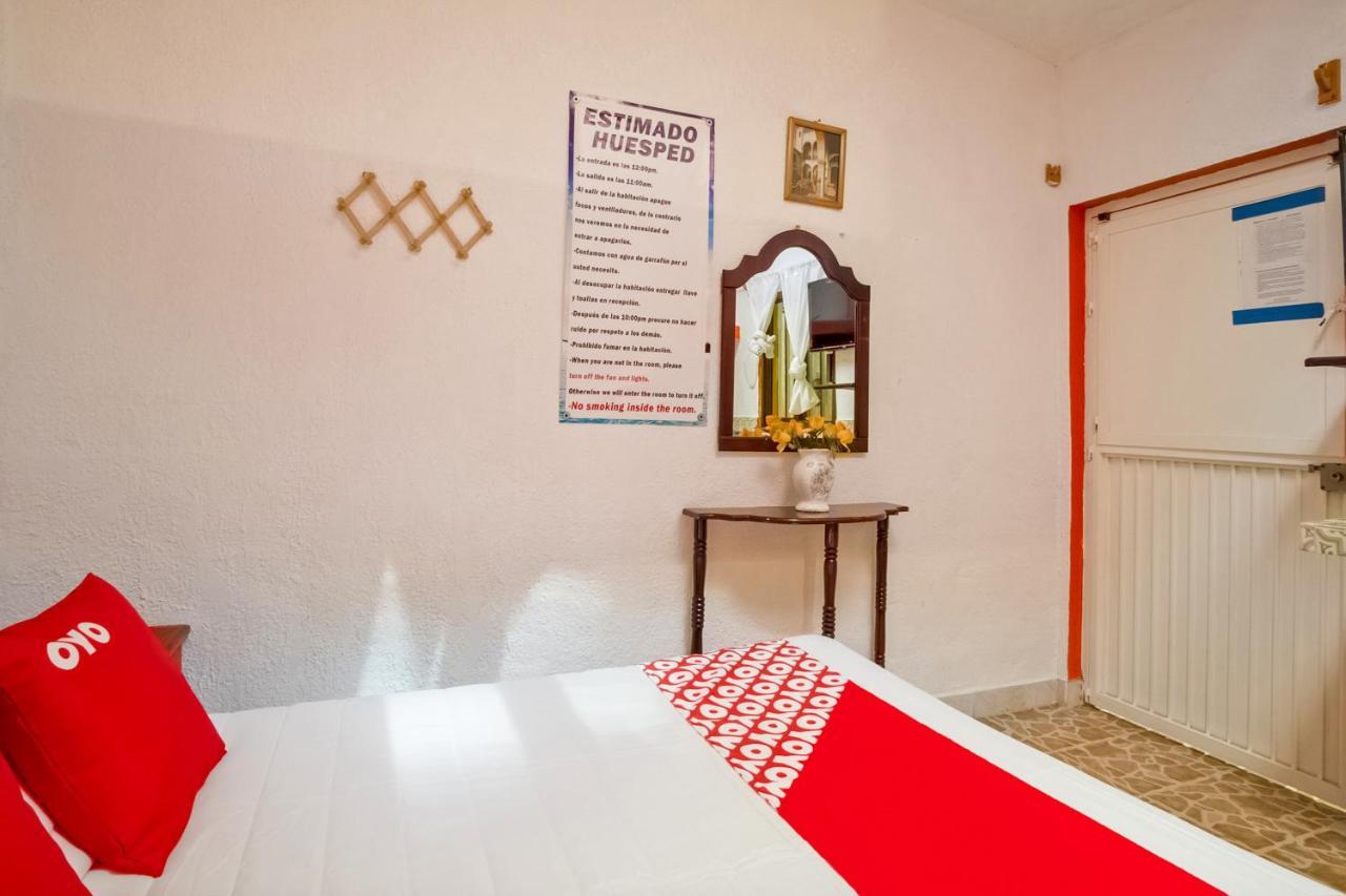 Oyo Hotel Posada Esmeralda San Patricio Melaque Luaran gambar
