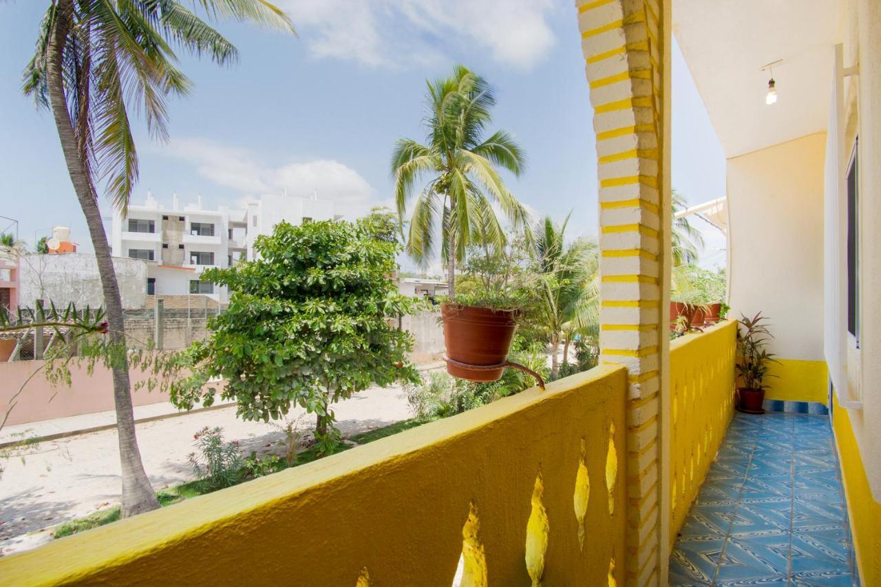 Oyo Hotel Posada Esmeralda San Patricio Melaque Luaran gambar