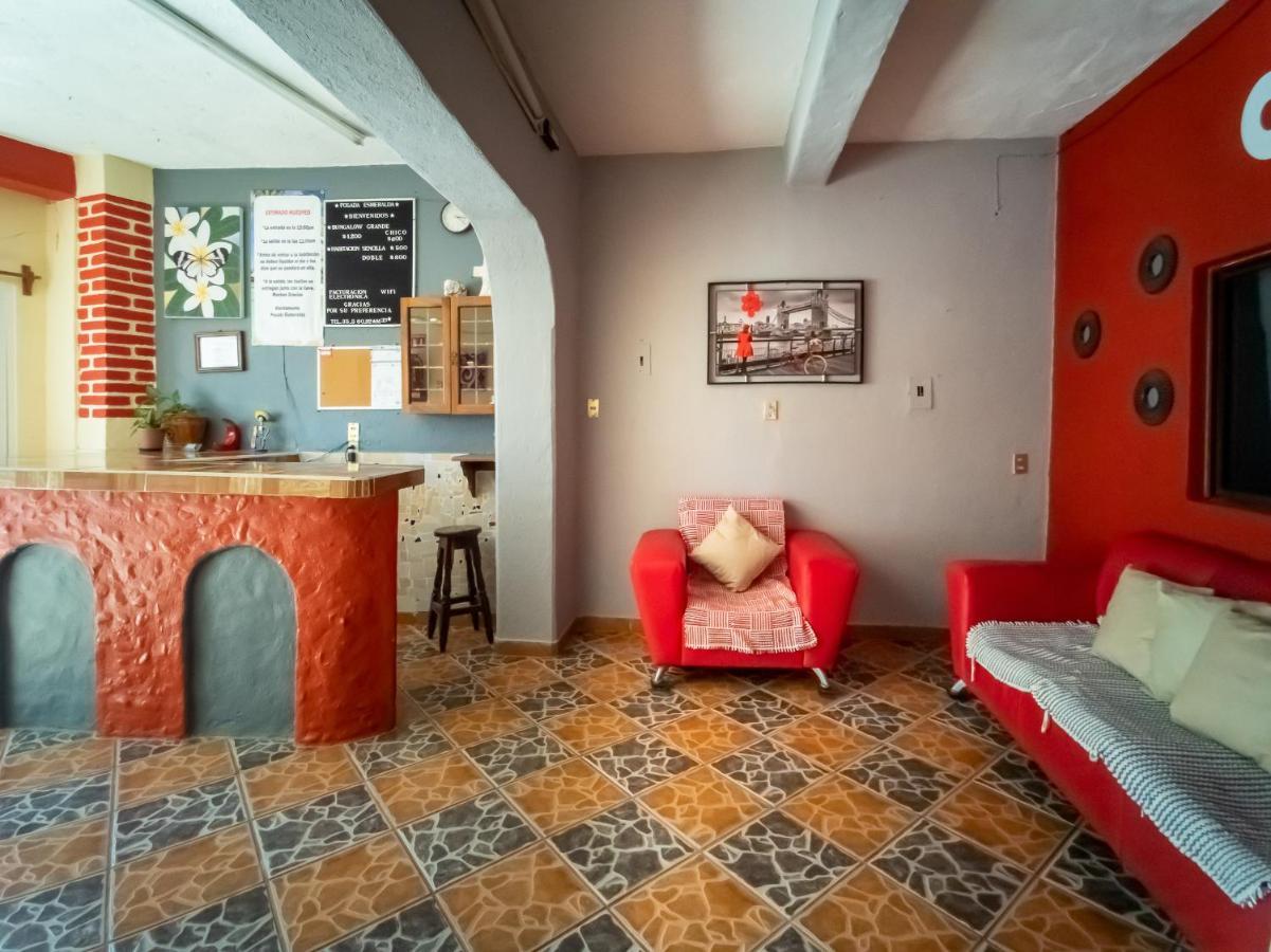 Oyo Hotel Posada Esmeralda San Patricio Melaque Luaran gambar